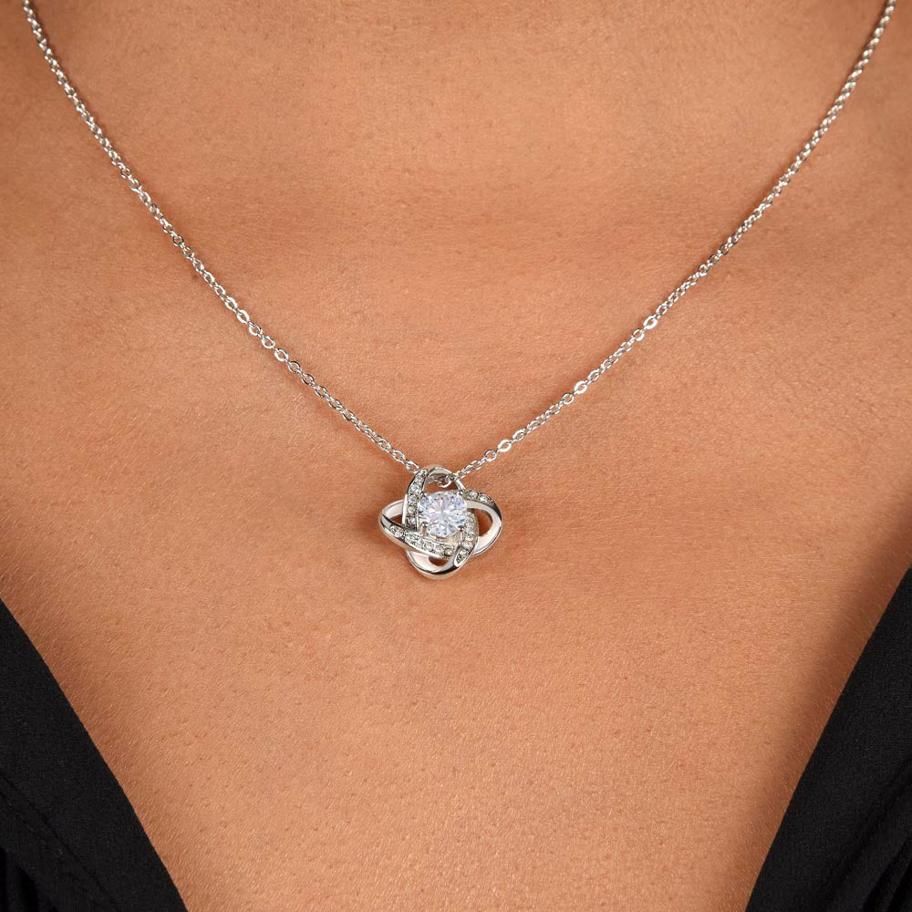 Heartfelt Necklace for Daughter from Dad – 'Never Forget That I Love You Forever'